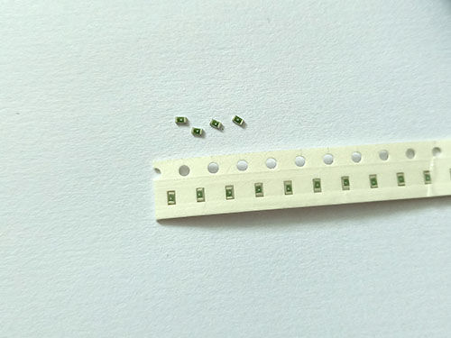 贴片保险丝06F